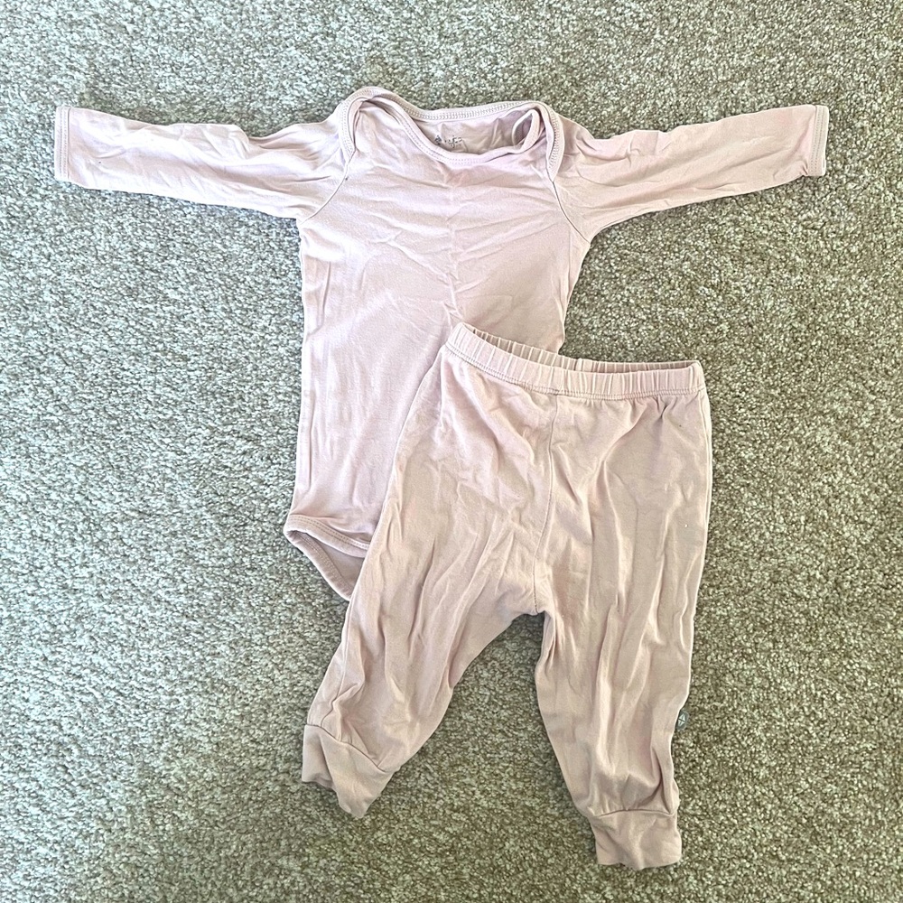 Kyte Baby Long Sleeve Bodysuit and Pant in Blush - 3-6m